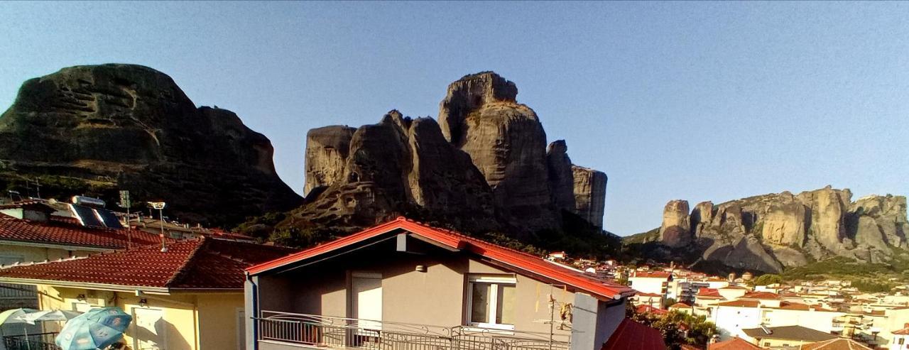 Meteora View Attic Apartment กาลัมปากา ภายนอก รูปภาพ